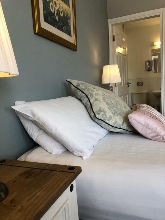 Amber Hill Bed & Breakfast Galway Exterior foto